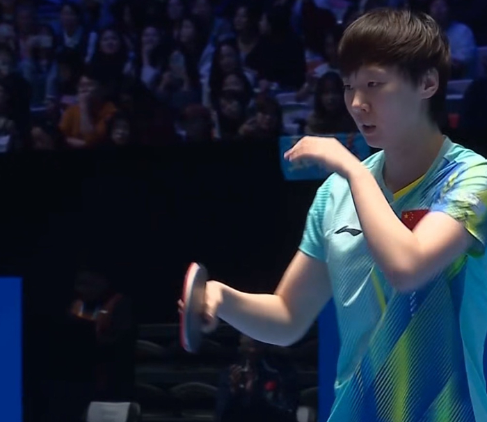 11分钟速胜！王曼昱横扫穆罕默德，锁小组第一晋级淘汰赛！|比赛|发球|失误|亚洲杯|对手_新浪体育_新浪新闻